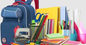 Distributions Gratuites de Fournitures Scolaires et de Vêtements