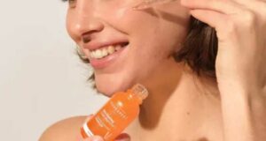 60 Soin peeling éclat à la vitamine C Novexpert à tester