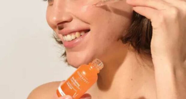 60 Soin peeling éclat à la vitamine C Novexpert à tester